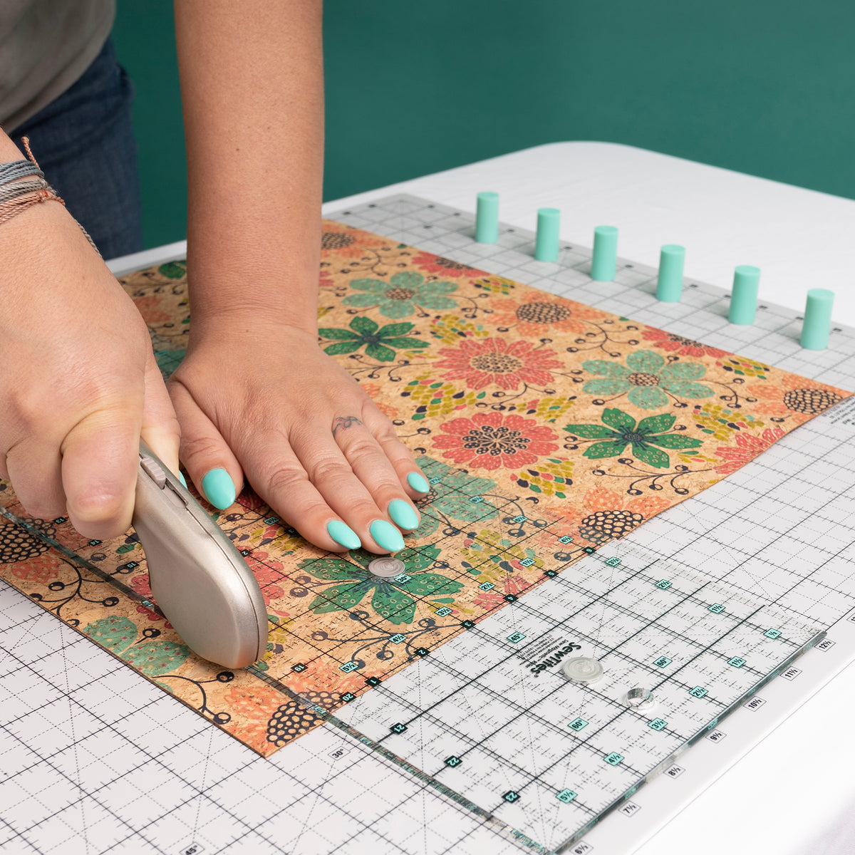 Cutting Mats, Rotary Cutters & Rulers for Fabric