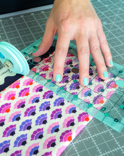 PRE-ORDER: Sew Magnetic 4.5" x 8.5" Ruler