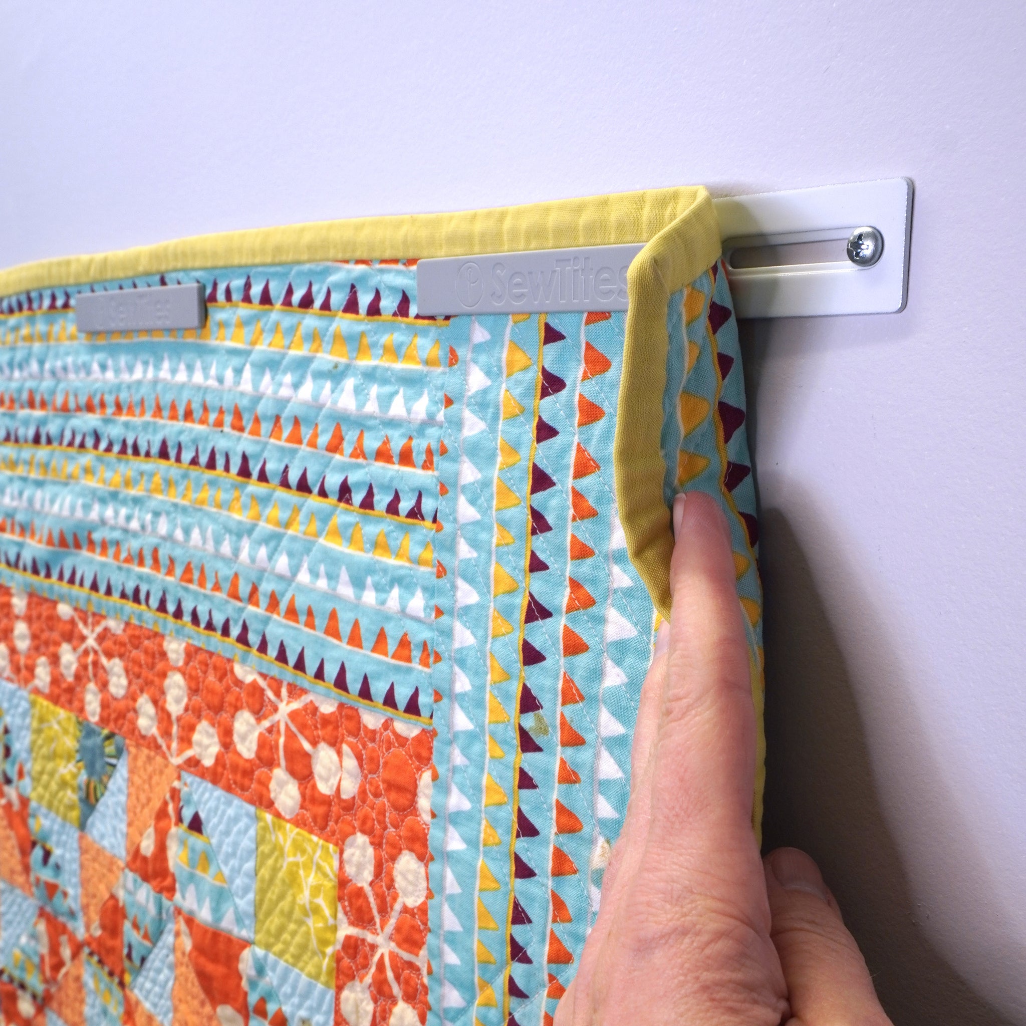 Magnetic quilt hangers online